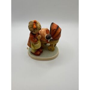 Hummel Figurine "DOLL MOTHER‎ " 4 1/2" Tall